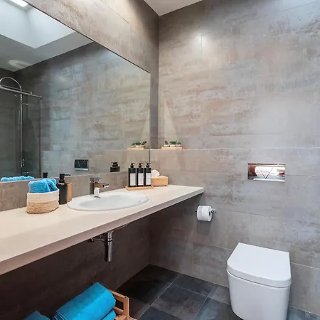 Luxury Boutique Prana - Adults Friendly, Pool, Serenity Near Marbella Проживание в семье *