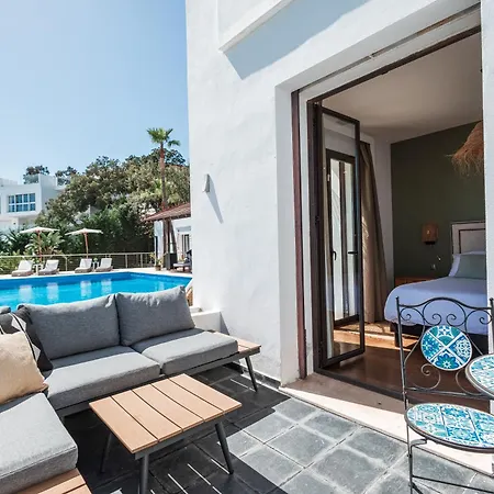 Luxury Boutique Prana - Adults Friendly, Pool, Serenity Near Marbella *