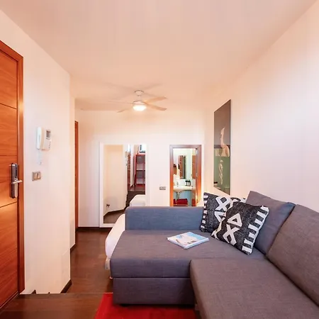 Prana Marbella Homestay *